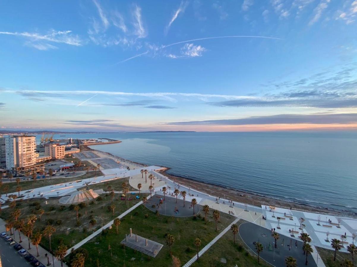 Sky & Sea View Luxury Apartments Durrës Eksteriør billede