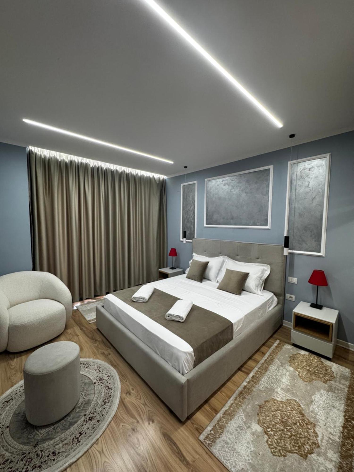 Sky & Sea View Luxury Apartments Durrës Eksteriør billede