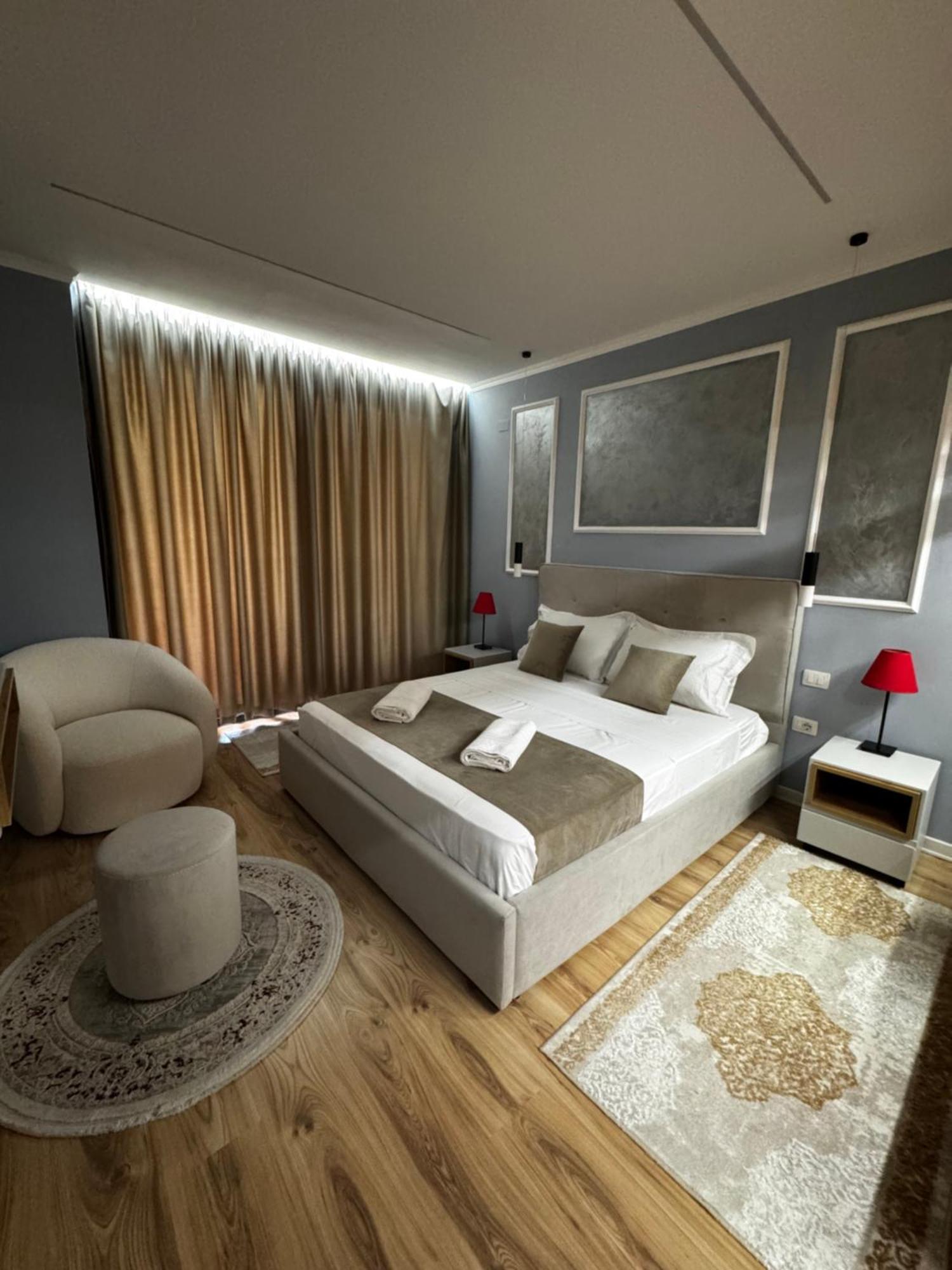 Sky & Sea View Luxury Apartments Durrës Eksteriør billede